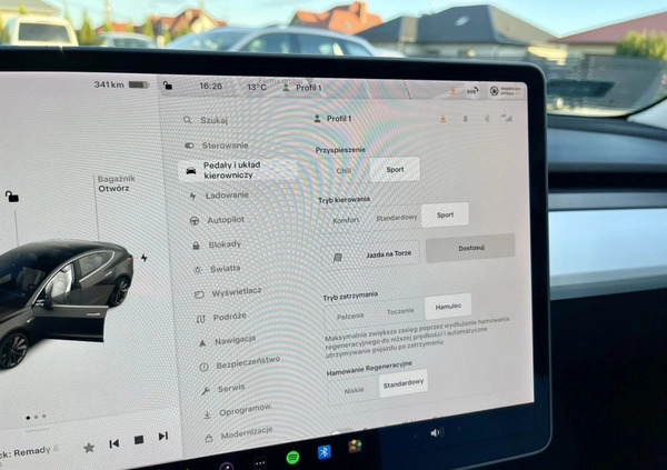 Tesla Model 3 cena 144894 przebieg: 65000, rok produkcji 2020 z Płock małe 301